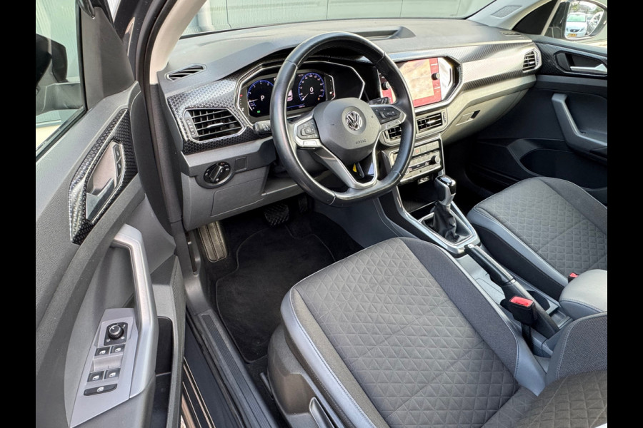 Volkswagen T-Cross 1.0 TSI Automaat Style * Virtual Cockpit * Led * Lichtmetalen Velgen
