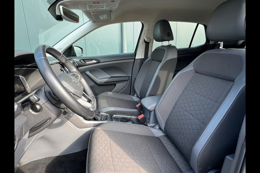 Volkswagen T-Cross 1.0 TSI Automaat Style * Virtual Cockpit * Led * Lichtmetalen Velgen