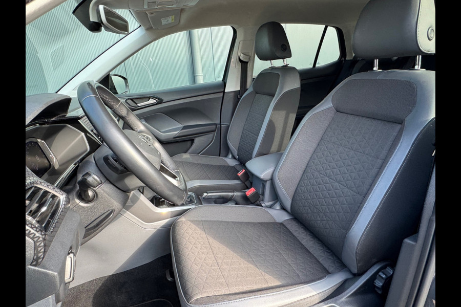 Volkswagen T-Cross 1.0 TSI Automaat Style * Virtual Cockpit * Led * Lichtmetalen Velgen