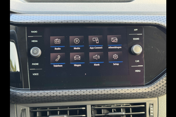 Volkswagen T-Cross 1.0 TSI Automaat Style * Virtual Cockpit * Led * Lichtmetalen Velgen