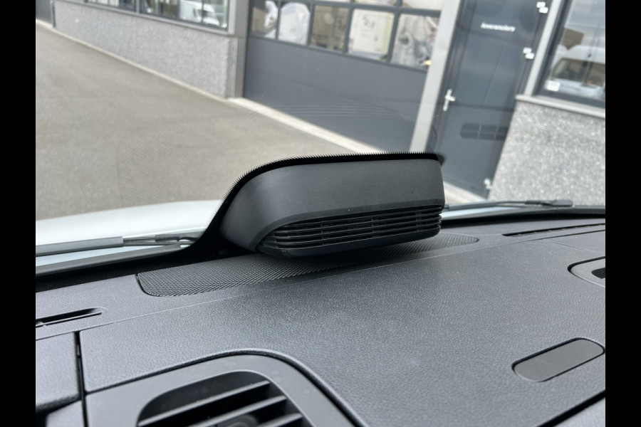 Mercedes-Benz Sprinter 317 CDI L2 H2 PRO Facelift / LED / MBUX / Navigatie / Camera / Parkeersensoren / Cruise control / Airco / 270 Graden achterdeure