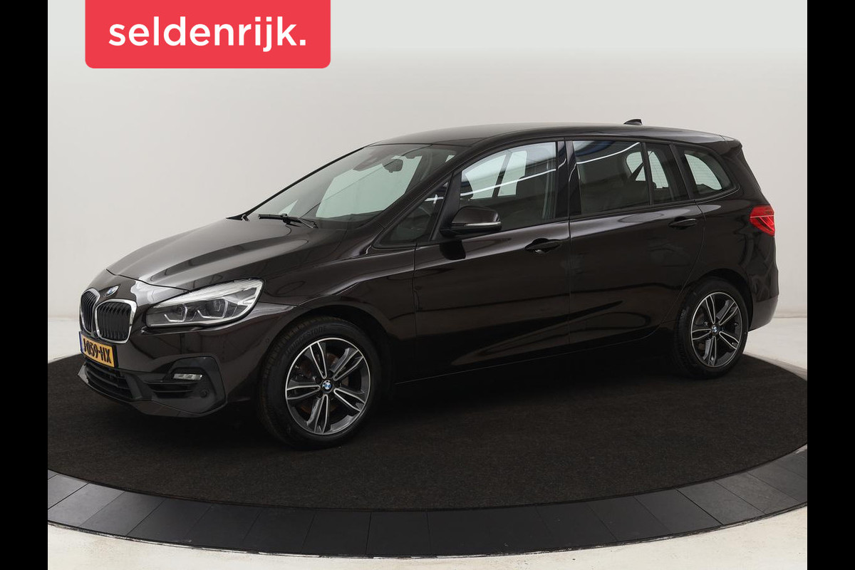BMW 2 Serie Gran Tourer 218i High Executive | Leder | Head-Up | Trekhaak | Stoelverwarming | Navigatie | Full LED | Parkeerhulp | Climate control BMW 2 Serie Gran Tourer 218i High Executive | Leder | Head-Up | Trekhaak | Stoelverwarming | Navigatie | Full LED | Parkeerhulp | Climate control