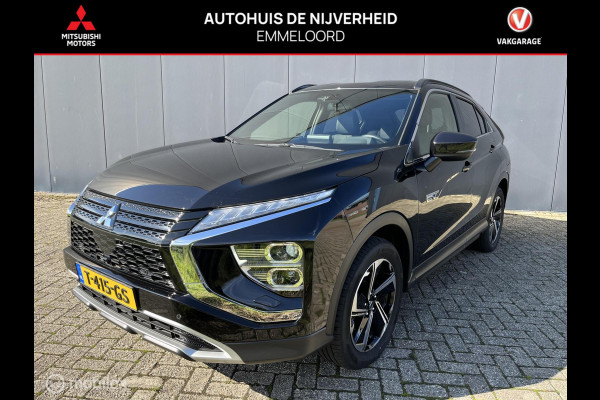 Mitsubishi Eclipse Cross 2.4 PHEV Intense+ TERKHAAK|NAVI| CARPLAY