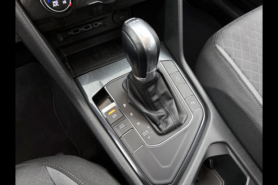 Volkswagen Tiguan 1.5 TSI ACT Highline Business R(Goed OnderH, Navi, Addapt Cruise, ParkeerS V+A, StoelV, Etc)