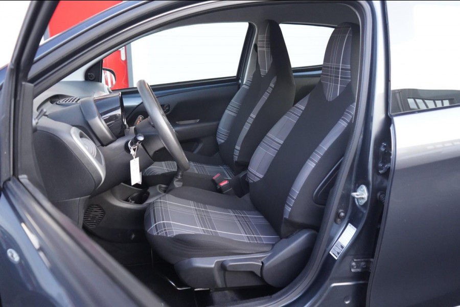Peugeot 108 1.0 e-VTi Blue Lion | AIRCO | BLUETOOTH | LED