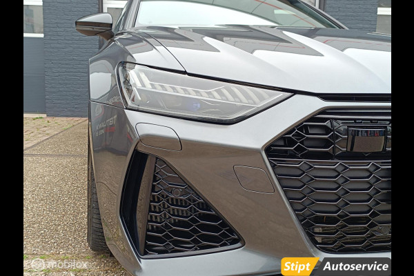 Audi A6 Avant RS 6 TFSI quattro Audi A6 Avant RS 6 TFSI quattro