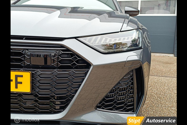 Audi A6 Avant RS 6 TFSI quattro Audi A6 Avant RS 6 TFSI quattro