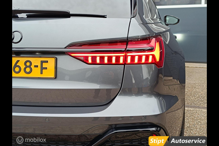 Audi A6 Avant RS 6 TFSI quattro Audi A6 Avant RS 6 TFSI quattro