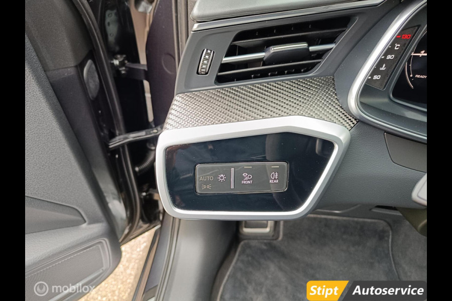 Audi A6 Avant RS 6 TFSI quattro Audi A6 Avant RS 6 TFSI quattro