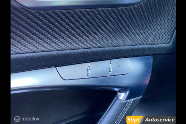 Audi A6 Avant RS 6 TFSI quattro Audi A6 Avant RS 6 TFSI quattro