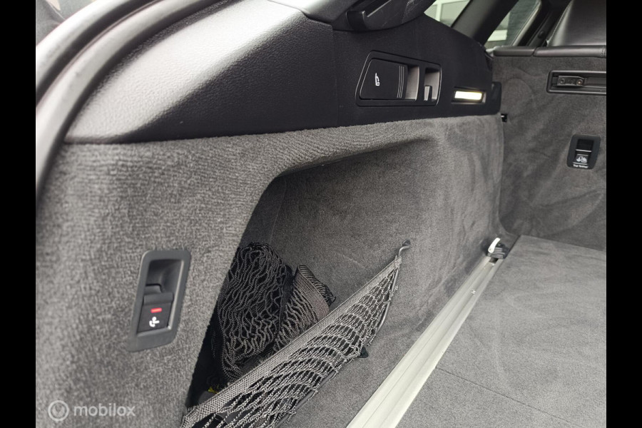 Audi A6 Avant RS 6 TFSI quattro Audi A6 Avant RS 6 TFSI quattro