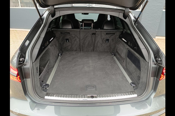 Audi A6 Avant RS 6 TFSI quattro Audi A6 Avant RS 6 TFSI quattro