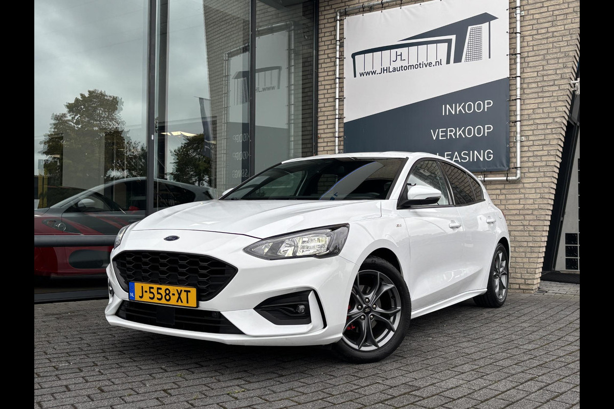 Ford Focus 1.0 EcoBoost Hybrid ST Line*ECC*CRUISE*NAVI*CAM* Ford Focus 1.0 EcoBoost Hybrid ST Line*ECC*CRUISE*NAVI*CAM*