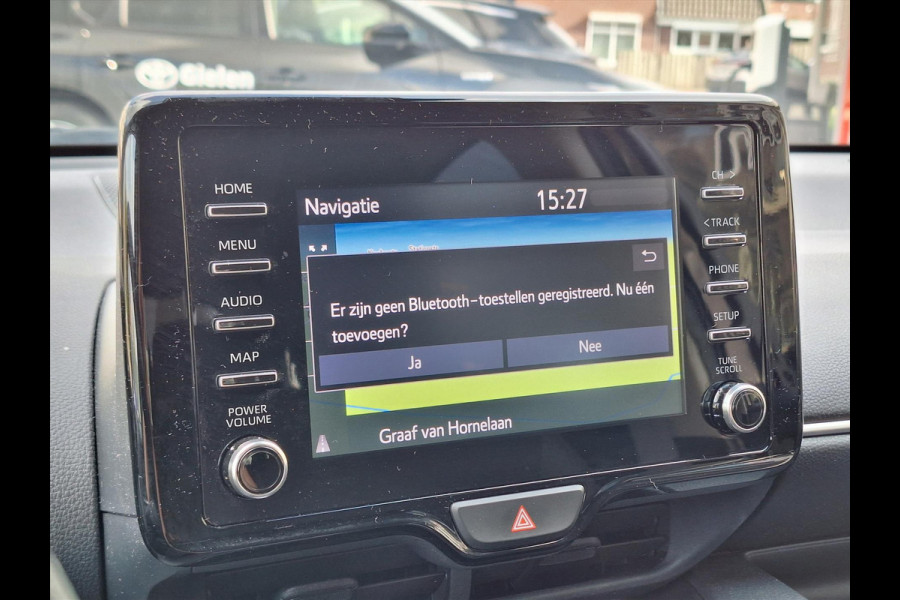 Toyota Yaris 1.5 Hybrid Dynamic | Apple CarPlay/Android auto, Lichtmetalen velgen, Keyless, Privacy Glass, LED, Navigatie