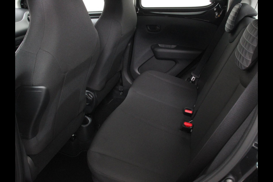 Peugeot 108 1.0 e-VTi Active | Airco | Bluetooth | Led | DAB | 5 deurs Peugeot 108 1.0 e-VTi Active | Airco | Bluetooth | Led | DAB | 5 deurs