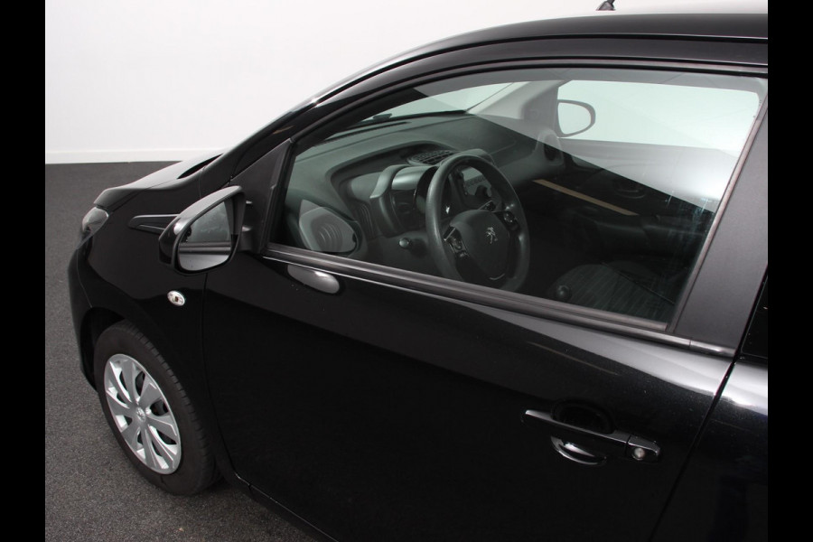 Peugeot 108 1.0 e-VTi Active | Airco | Bluetooth | Led | DAB | 5 deurs Peugeot 108 1.0 e-VTi Active | Airco | Bluetooth | Led | DAB | 5 deurs