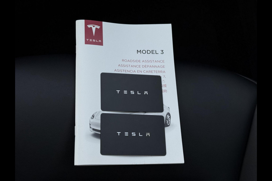 Tesla Model 3 Range Plus | Trekhaak | Autopilot | Panorama | Leder |