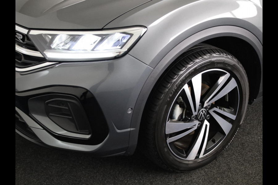 Volkswagen T-Roc 1.5 TSI R-Line 150 pk Automaat (DSG) | Verlengde garantie | Navigatie | Trekhaak (afneembaar) | Parkeersensoren (Park assist) | Achteruitrijcamera | R-Line |