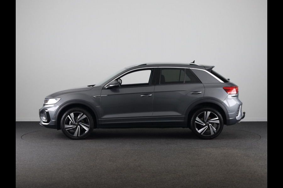 Volkswagen T-Roc 1.5 TSI R-Line 150 pk Automaat (DSG) | Verlengde garantie | Navigatie | Trekhaak (afneembaar) | Parkeersensoren (Park assist) | Achteruitrijcamera | R-Line |