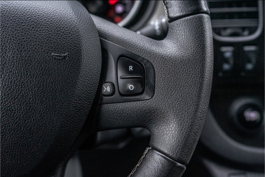 Renault Trafic Passenger 1.6 dCi 8-Pers L2H1 | Incl. BPM, BTW vrij | R-Link | Navi | Airco | Cruise | PDC | MF Stuur | Start / Stop