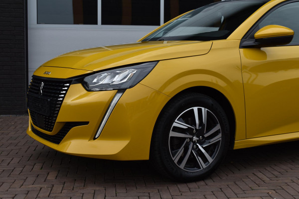 Peugeot 208 1.2 PureTech 100 PK Allure | Carplay | Panodak | Camera | Incl. garantie