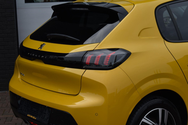 Peugeot 208 1.2 PureTech 100 PK Allure | Carplay | Panodak | Camera | Incl. garantie