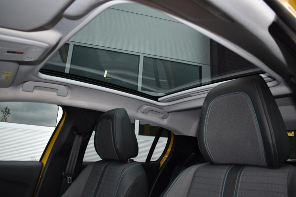 Peugeot 208 1.2 PureTech 100 PK Allure | Carplay | Panodak | Camera | Incl. garantie