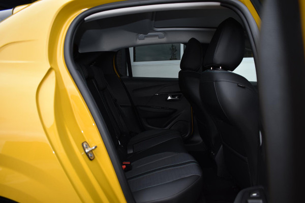 Peugeot 208 1.2 PureTech 100 PK Allure | Carplay | Panodak | Camera | Incl. garantie