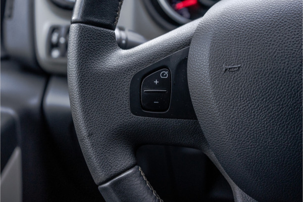 Renault Trafic Passenger **1.6dCi 9-Pers L2H1 | Incl. BPM, BTW vrij | R-Link | Navi | Airco | Cruise | PDC | MF Stuur | Start / Stop** Renault Trafic Passenger **1.6dCi 9-Pers L2H1 | Incl. BPM, BTW vrij | R-Link | Navi | Airco | Cruise | PDC | MF Stuur | Start / Stop**