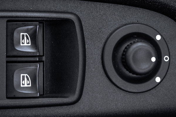 Renault Trafic Passenger **1.6dCi 9-Pers L2H1 | Incl. BPM, BTW vrij | R-Link | Navi | Airco | Cruise | PDC | MF Stuur | Start / Stop** Renault Trafic Passenger **1.6dCi 9-Pers L2H1 | Incl. BPM, BTW vrij | R-Link | Navi | Airco | Cruise | PDC | MF Stuur | Start / Stop**