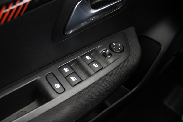 Peugeot 208 1.2 PureTech Active Peugeot 208 1.2 PureTech Active