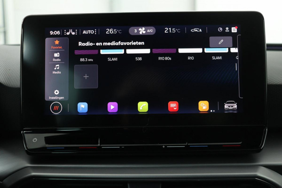 Seat Leon 1.5 eTSI FR Launch Edition | Carplay | Stoel & stuurverwarming | Camera | Adaptive cruise | Navigatie | Keyless | Full LED | Sportstoelen