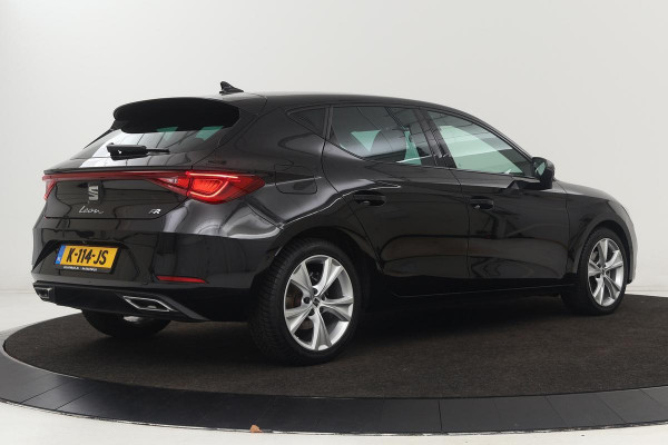 Seat Leon 1.5 eTSI FR Launch Edition | Carplay | Stoel & stuurverwarming | Camera | Adaptive cruise | Navigatie | Keyless | Full LED | Sportstoelen