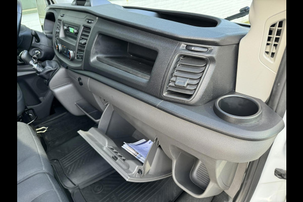 Ford Transit 290 2.0 TDCI L2H2 Trend Airco Cruise Pdc 3 Zitplaatsen Usb Laadruimte beveiliging Ford Transit 290 2.0 TDCI L2H2 Trend Airco Cruise Pdc 3 Zitplaatsen Usb Laadruimte beveiliging