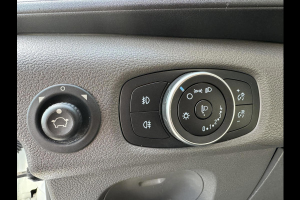 Ford Transit 290 2.0 TDCI L2H2 Trend Airco Cruise Pdc 3 Zitplaatsen Usb Laadruimte beveiliging Ford Transit 290 2.0 TDCI L2H2 Trend Airco Cruise Pdc 3 Zitplaatsen Usb Laadruimte beveiliging