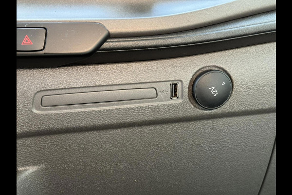 Ford Transit 290 2.0 TDCI L2H2 Trend Airco Cruise Pdc 3 Zitplaatsen Usb Laadruimte beveiliging Ford Transit 290 2.0 TDCI L2H2 Trend Airco Cruise Pdc 3 Zitplaatsen Usb Laadruimte beveiliging