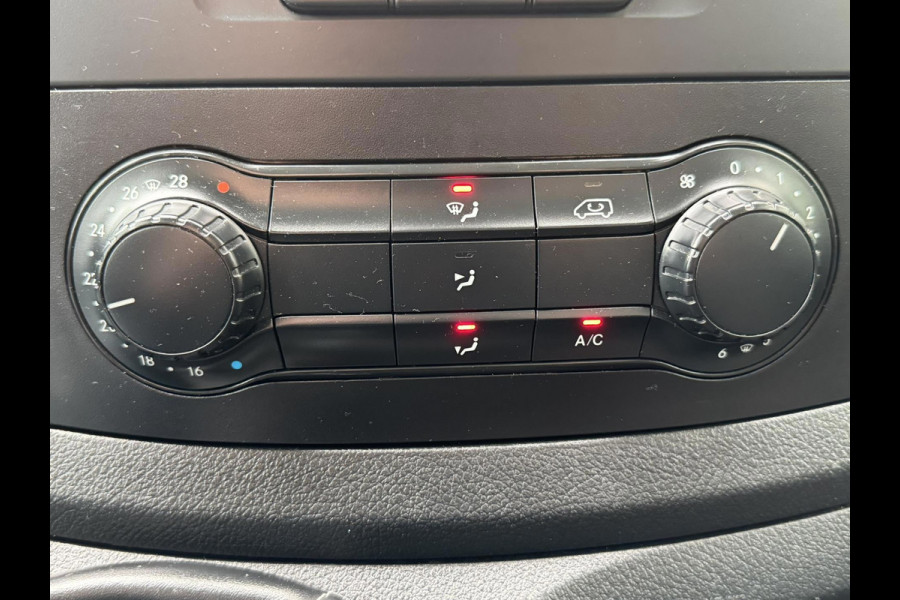 Mercedes-Benz Vito 110 Dubbele Cabine Facelift Comfort Leder stuurwiel Airco Radio+media Mercedes-Benz Vito 110 Dubbele Cabine Facelift Comfort Leder stuurwiel Airco Radio+media