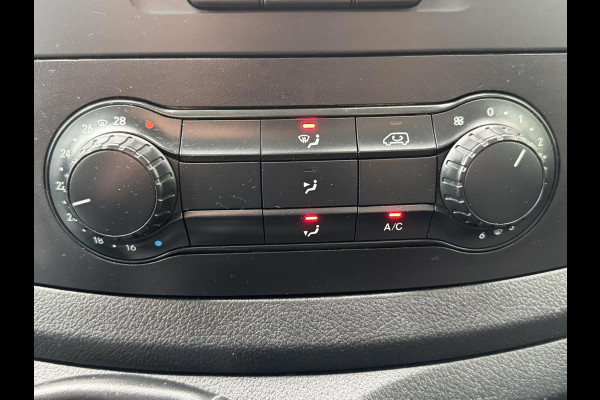 Mercedes-Benz Vito 110 Dubbele Cabine Facelift Comfort Leder stuurwiel Airco Radio+media Mercedes-Benz Vito 110 Dubbele Cabine Facelift Comfort Leder stuurwiel Airco Radio+media