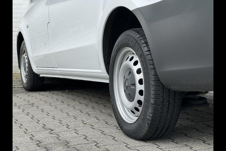 Mercedes-Benz Vito 110 Dubbele Cabine Facelift Comfort Leder stuurwiel Airco Radio+media Mercedes-Benz Vito 110 Dubbele Cabine Facelift Comfort Leder stuurwiel Airco Radio+media