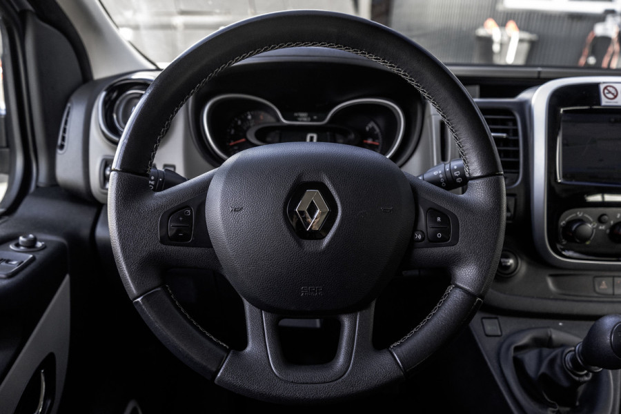Renault Trafic Passenger **dCi 9-Pers L2H1 | Incl. BPM, BTW vrij | Navi | R-Link | Airco | Cruise | PDC | Euro 6**