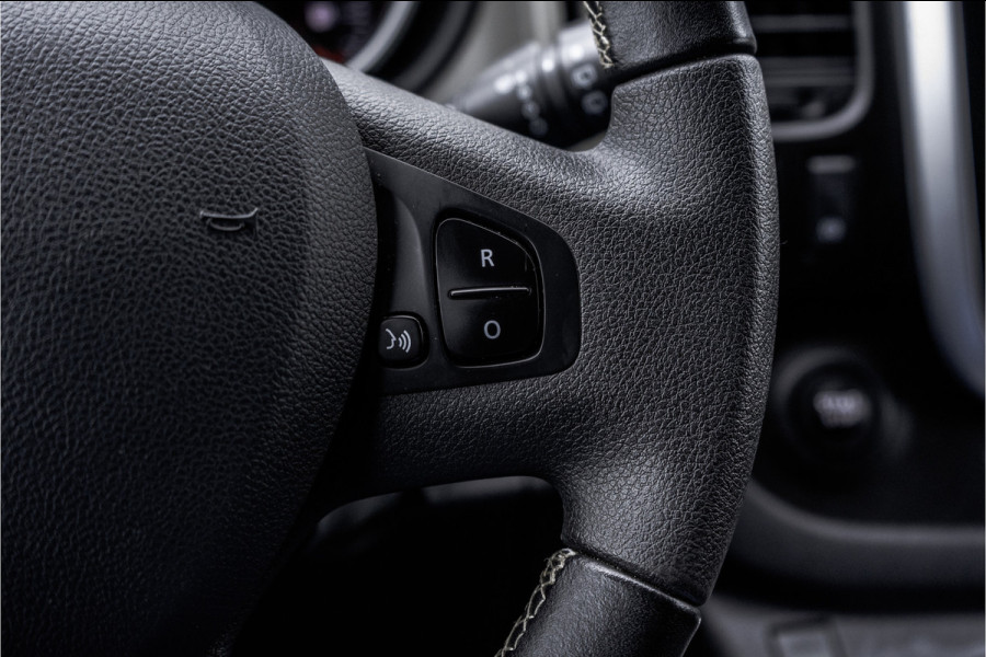 Renault Trafic Passenger **dCi 9-Pers L2H1 | Incl. BPM, BTW vrij | Navi | R-Link | Airco | Cruise | PDC | Euro 6**