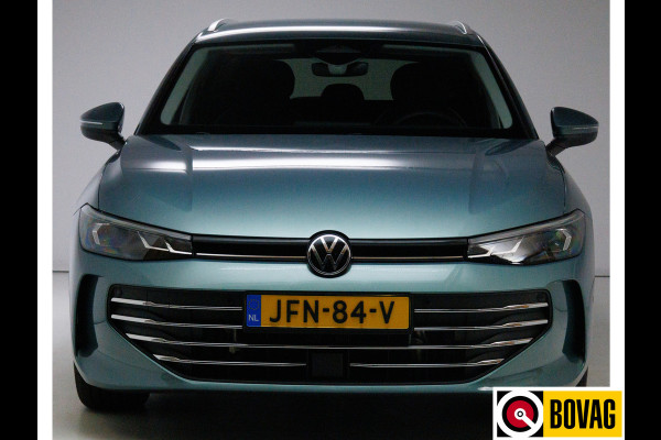 Volkswagen Passat Variant 1.5 eHybrid Business 204 PK | Facelift | Travel assist | Stoel &stuurverw. | Elec. klep | Ergo Active stoel met massage, Adaptieve cruise, Camera, Sfeerverlichting