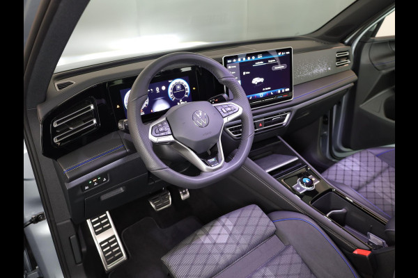 Volkswagen Tiguan 1.5 eHybrid R-Line Edition 204 PK PHEV | Verlengde garantie | Panorama dak | Trekhaak | Black Style | Stoel - en stuurverwarming |