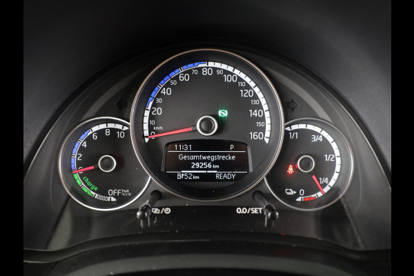 Volkswagen e-Up! e-up! Style 83PK | Navigatie via app | Cruise control | LM velgen | Acteruitrijcamera | Multifunctioneel stuurwiel |