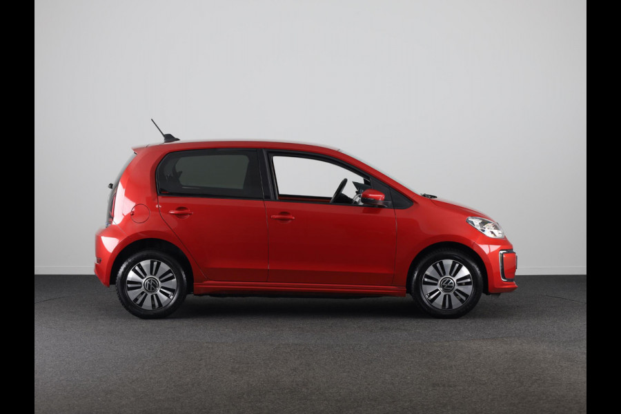 Volkswagen e-Up! e-up! Style 83PK | Navigatie via app | Cruise control | LM velgen | Acteruitrijcamera | Multifunctioneel stuurwiel |