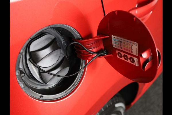 Volkswagen e-Up! e-up! Style 83PK | Navigatie via app | Cruise control | LM velgen | Acteruitrijcamera | Multifunctioneel stuurwiel |