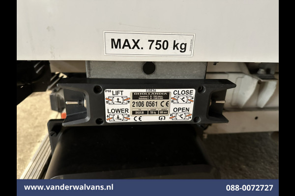 Peugeot Boxer 2.2 BlueHDi 141pk Bakwagen Laadklep Euro6 Airco | Cruisecontrol Bijrijdersbank, 955kg laadvermogen