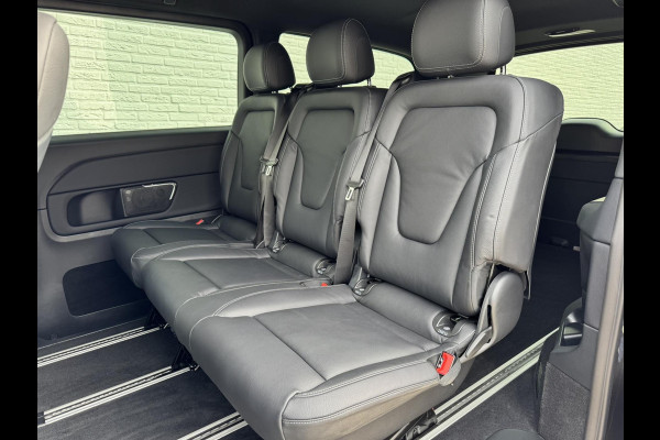 Mercedes-Benz V-Klasse 300d L3 Avantgarde AMG 360 Camera Burmester Groot scherm Adaptieve cruise Mercedes-Benz V-Klasse 300d L3 Avantgarde AMG 360 Camera Burmester Groot scherm Adaptieve cruise