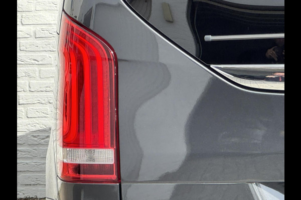 Mercedes-Benz V-Klasse 300d L3 Avantgarde AMG 360 Camera Burmester Groot scherm Adaptieve cruise Mercedes-Benz V-Klasse 300d L3 Avantgarde AMG 360 Camera Burmester Groot scherm Adaptieve cruise