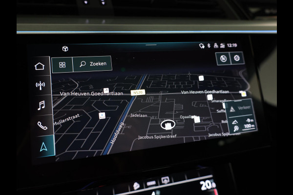 Audi e-tron Sportback 55 quattro S edition 95 kWh 408pk | Panoramadak | Afneembare trekhaak | Matrix Led koplampen | Parkeer camera achter